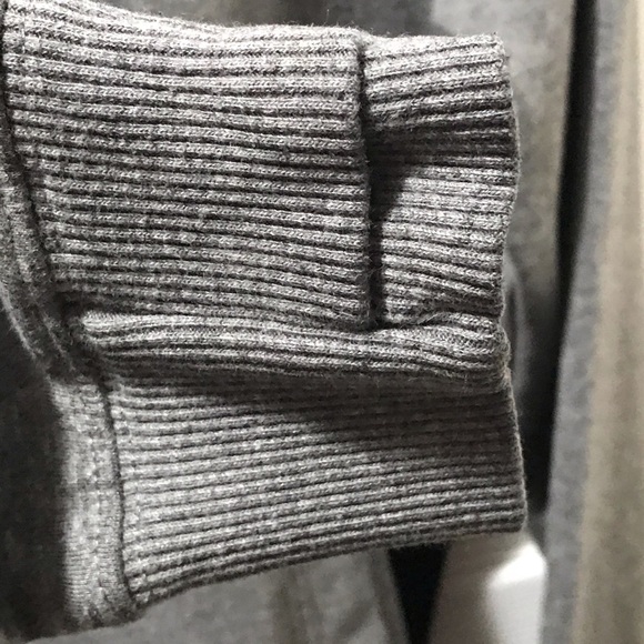 Light hoodie - Picture 2 of 6